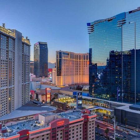 Mgm Signature-21-703 Strip View Jacuzzi Studio Las Vegas Exteriör bild