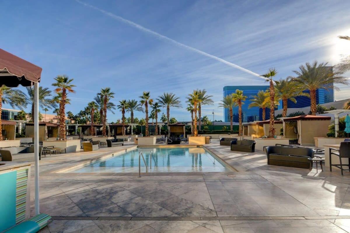 Mgm Signature-21-703 Strip View Jacuzzi Studio Las Vegas Exteriör bild